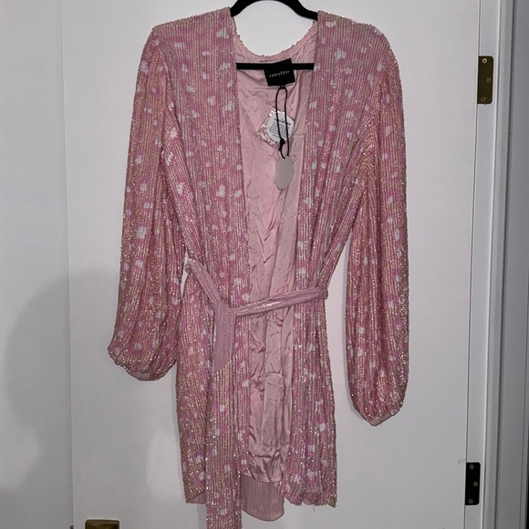 Retrofête Gabrielle Wrap Dress - Picture 3 of 8